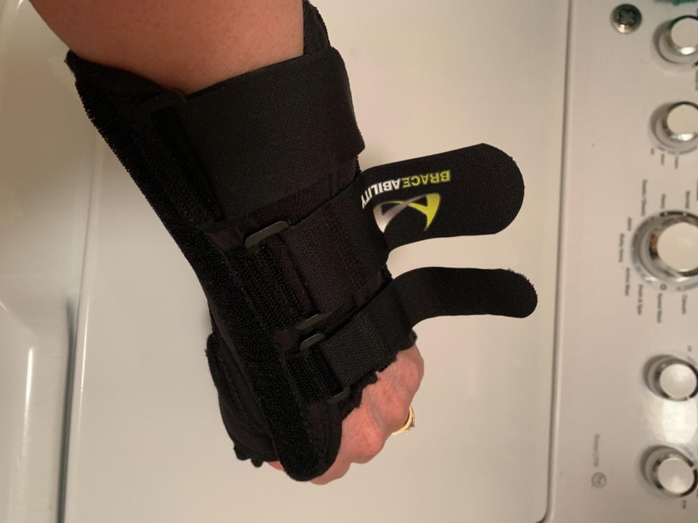 Thumb & Wrist Splint | Tendonitis Hand Spica Brace for De Quervain’s Tenosynovitis - Customer Photo From Julie Adair