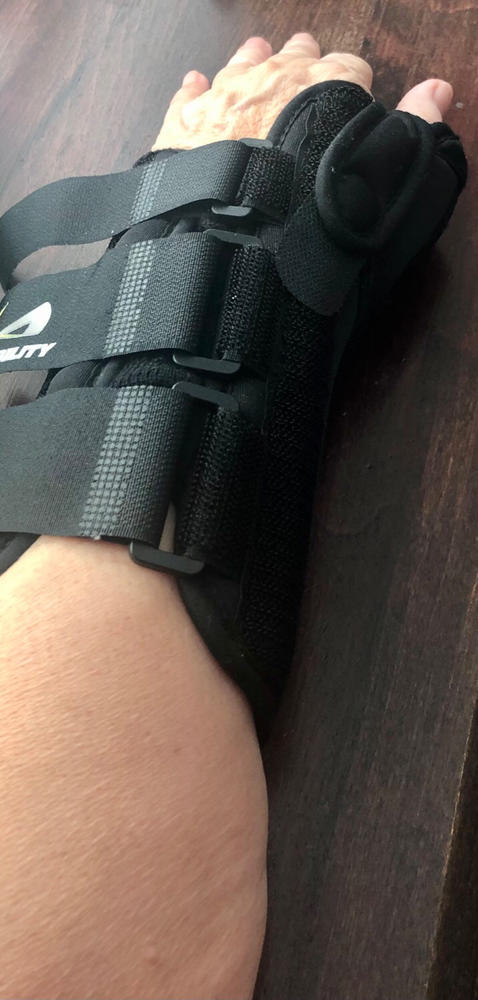 Thumb & Wrist Splint | Tendonitis Hand Spica Brace for De Quervain’s Tenosynovitis - Customer Photo From Guadalupe Felix-Flores