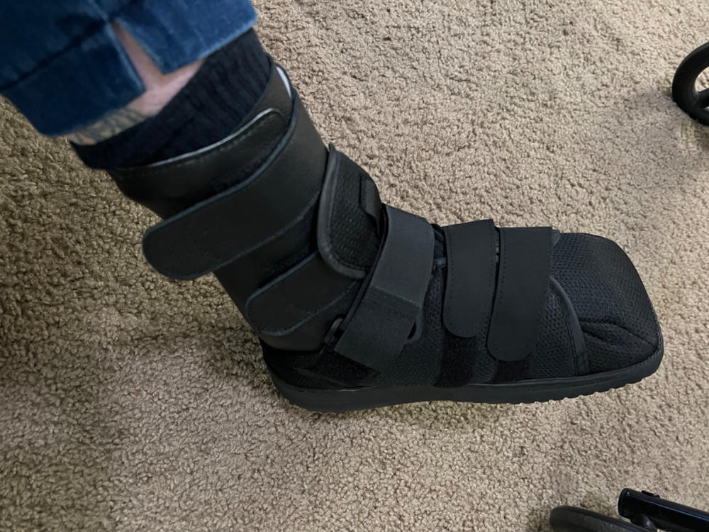 Closed Toe Medical Walking Shoe / Foot Protection Boot - Customer Photo From Laura Easley