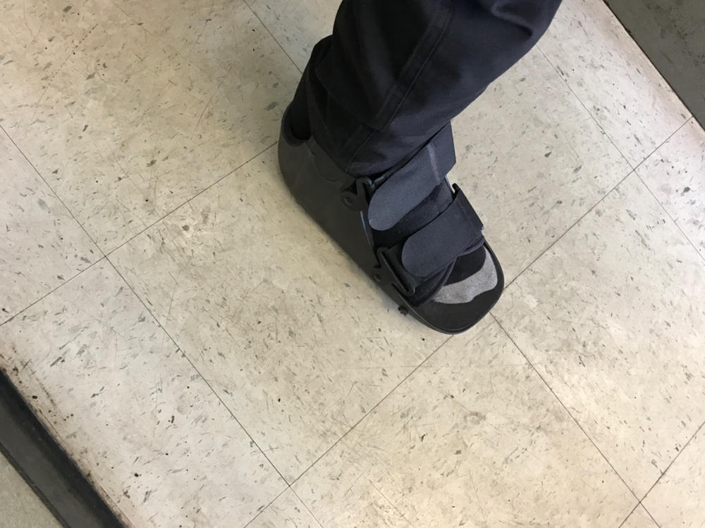 Metatarsal Stress Fracture Foot Brace Walking Boot - Customer Photo From Bukhari Ngala-El