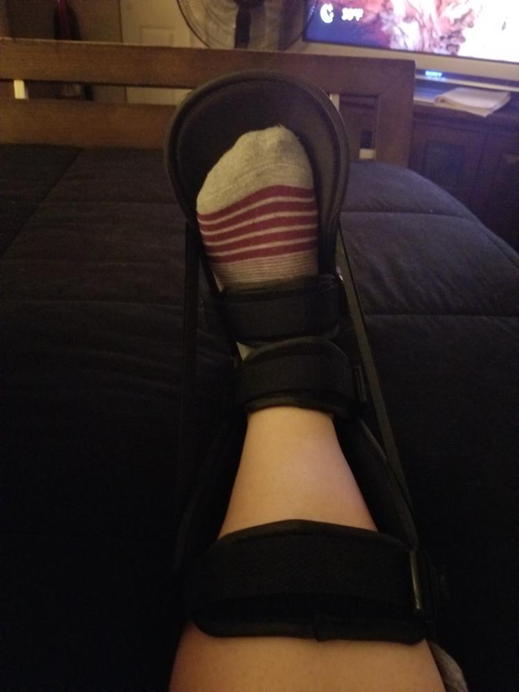 Plantar Fasciitis Night Splint Boot | Dorsiflexion Foot Brace for Calf Stretching, Heel & Arch Pain - Customer Photo From Malissa Lopez