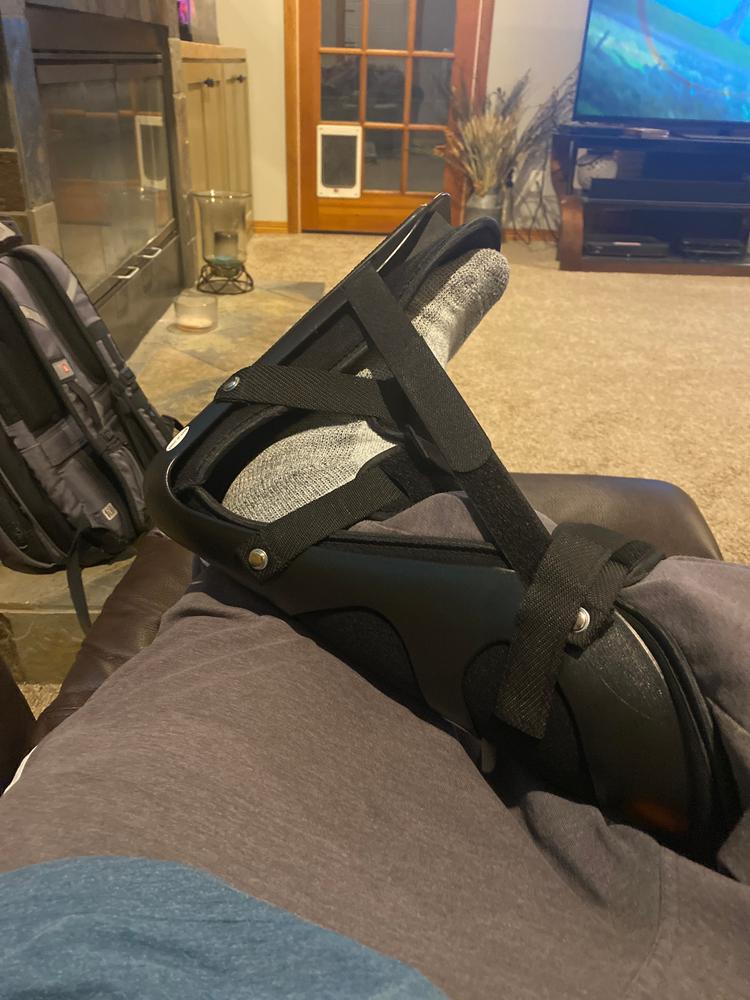 Sleeping Stretch Boot for Plantar Fascia, Achilles Tendonitis & Heel Spur Treatment - Customer Photo From Gary Jeter