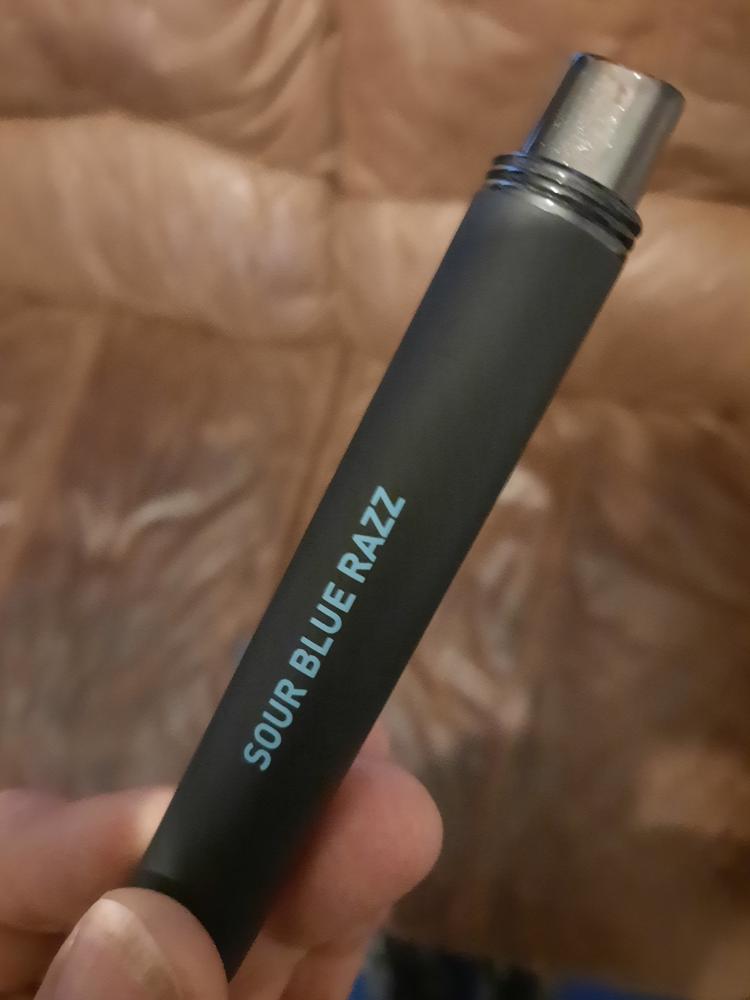 Frunk Mesh Disposable Vape - NEW & IMPROVED - Customer Photo From Darren Charman