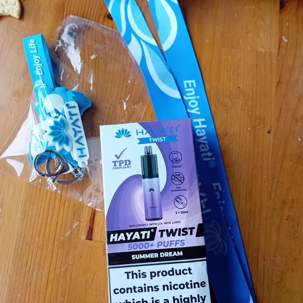 Hayati Twist 5000 Disposable Pod Kit - Customer Photo From Toni