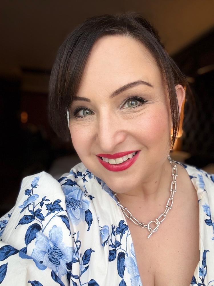 4 in 1 Hairline Powder for Thinning Hair + Root Touch Up 7.5g - Customer Photo From Cricket Alexander