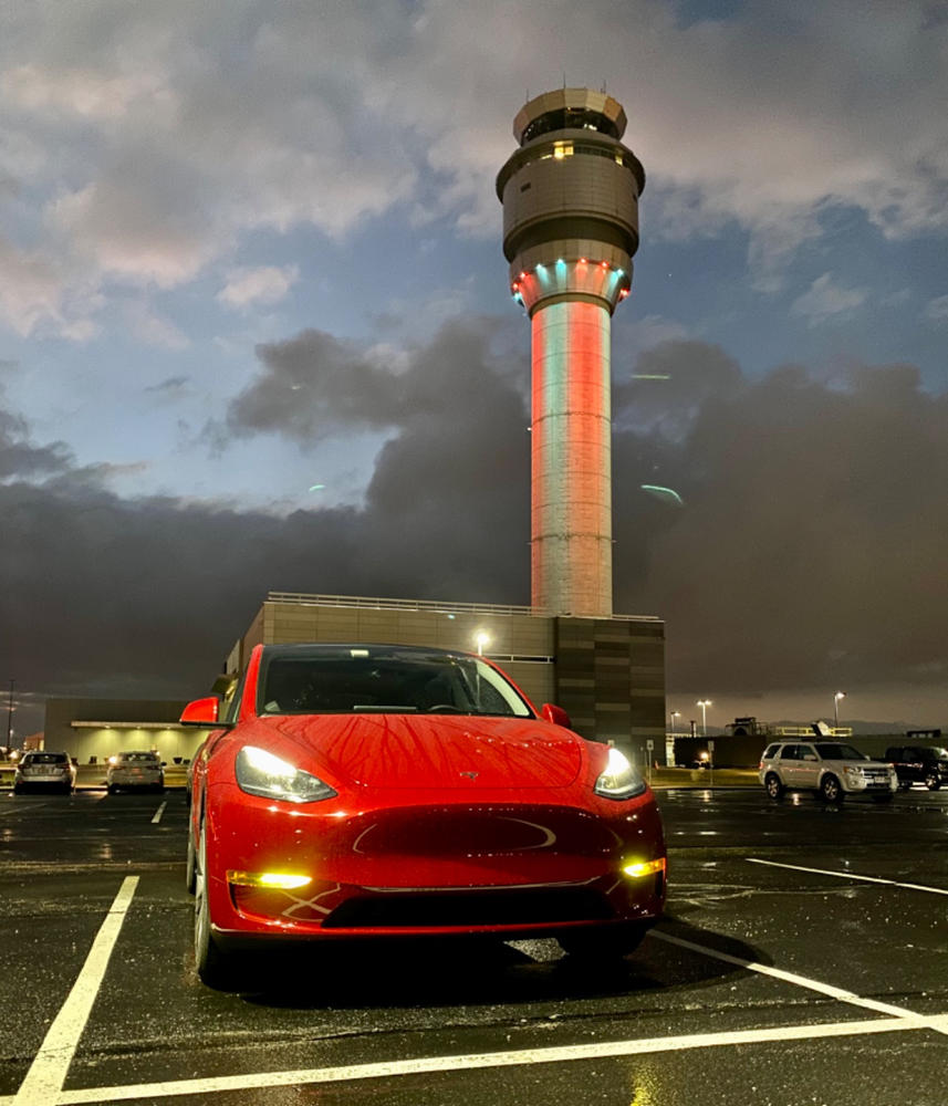 Tesla Model Y (2020+  ) Headlight Covers - Customer Photo From Julian Garcia