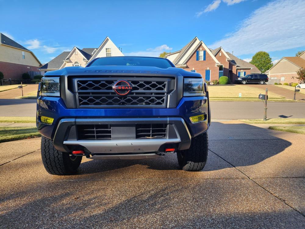 Nissan Frontier S, SV (2022+  ) Fog Light Covers - Customer Photo From Rodolfo Rosales