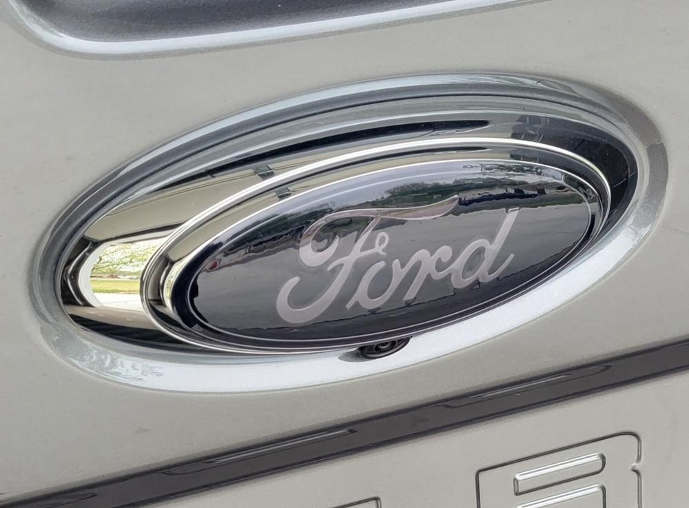 Ford Maverick (2022+  ) Emblem Covers - Customer Photo From Travis Rindt