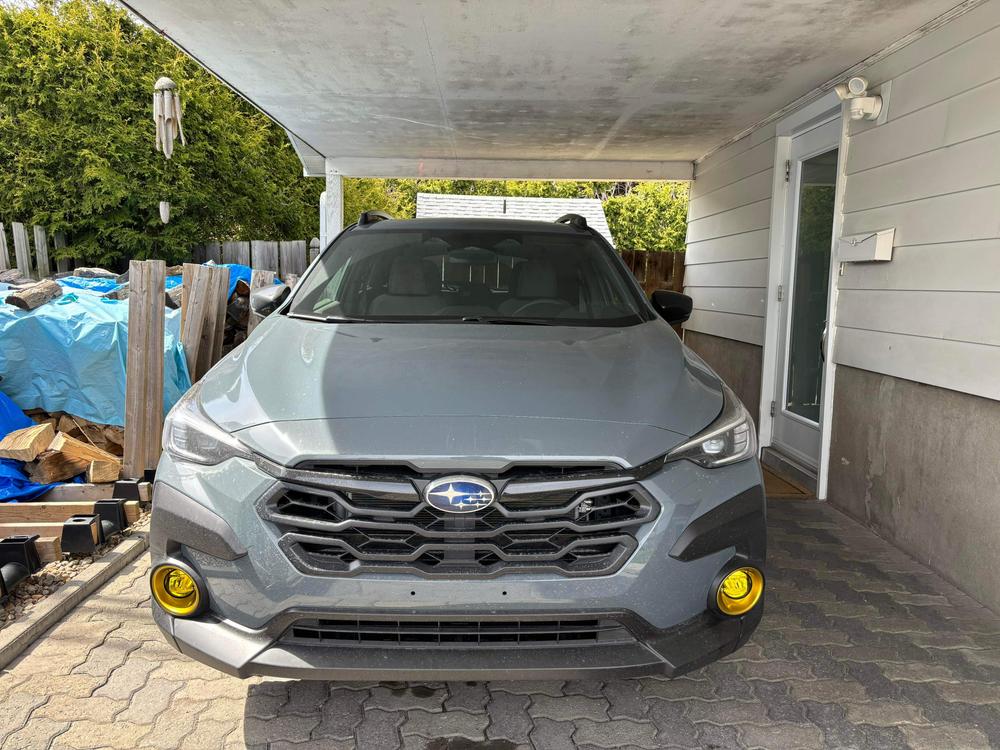 Subaru Crosstrek (2024+  ) Fog Light Covers - Customer Photo From Gino Barbieri