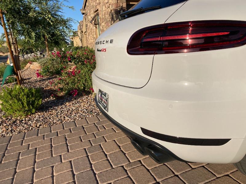 Porsche Macan (15-18) Side Marker Covers - Customer Photo From Luis Avila