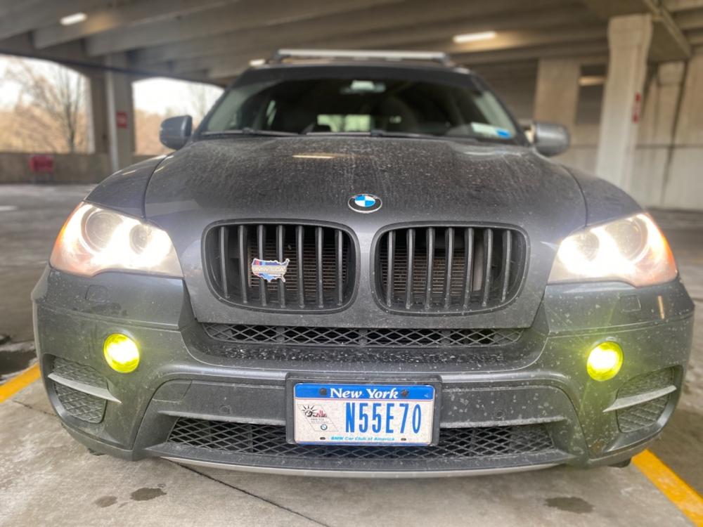 BMW X5 (11-13) Fog Light Covers - Customer Photo From Carl White