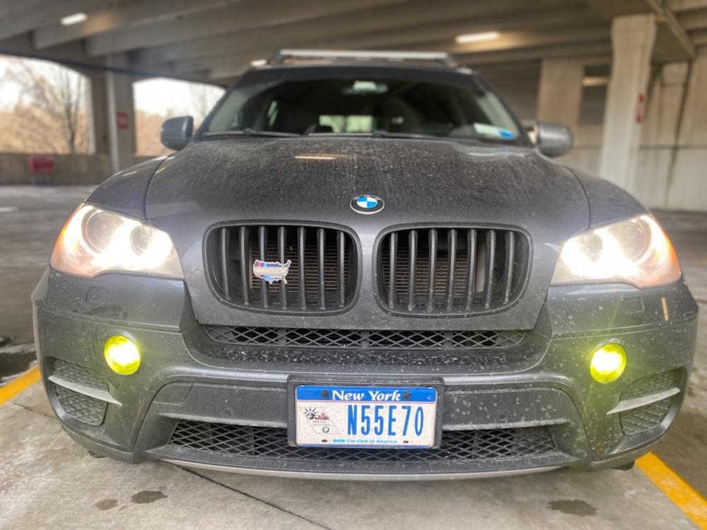 BMW X5 (11-13) Fog Light Covers - Customer Photo From Carl White