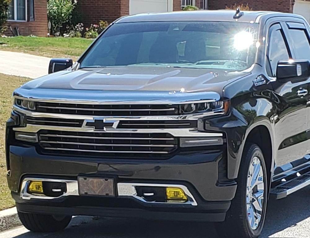 Chevy Silverado 1500 (19-  ) Fog Light Covers - Customer Photo From Ricky Faison