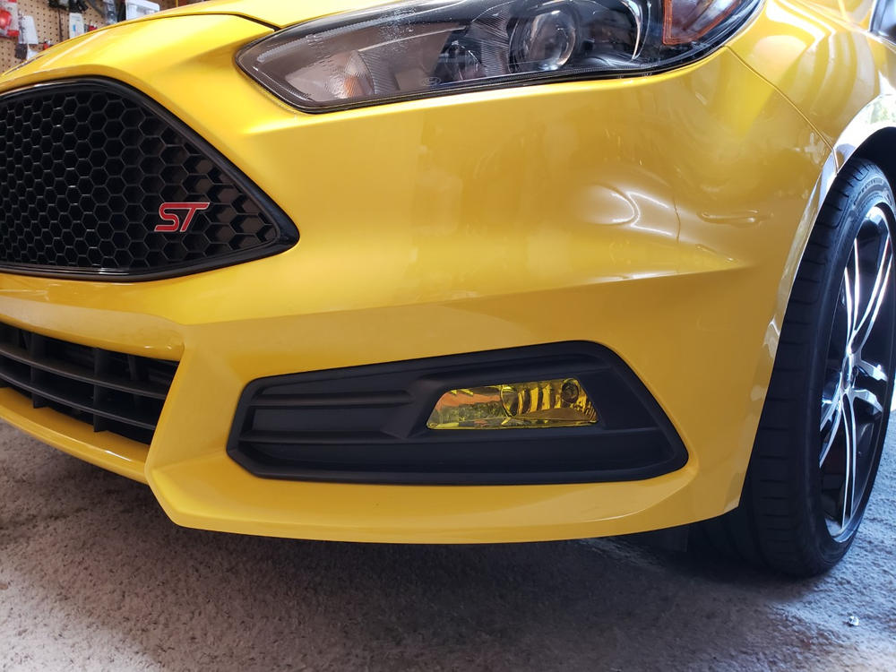 Ford Focus ST (2015-2018) Fog Light Covers - Customer Photo From Anonymous