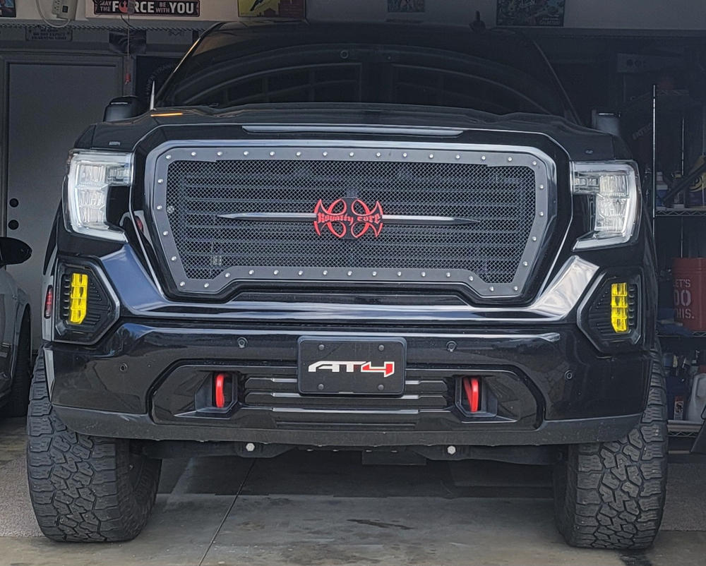 GMC Sierra 1500 (2019-2021) Fog Light Covers - Customer Photo From Michael Contreras