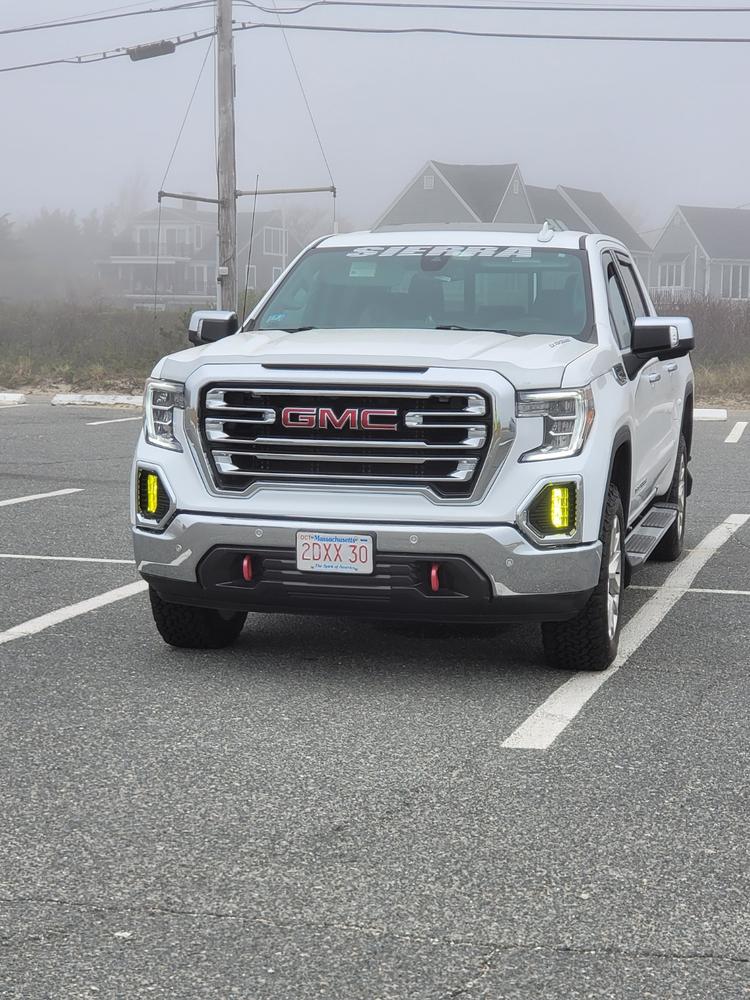 GMC Sierra 1500 (19-  ) Fog Light Covers - Customer Photo From Bradley Macura