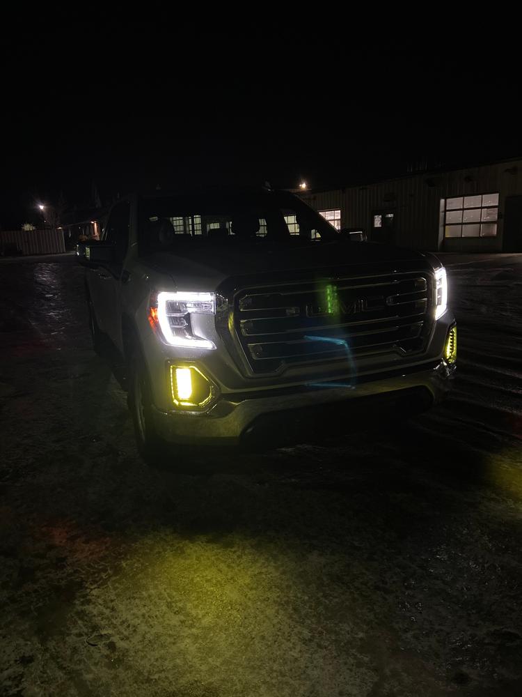 GMC Sierra 1500 (19-  ) Fog Light Covers - Customer Photo From Mike G.