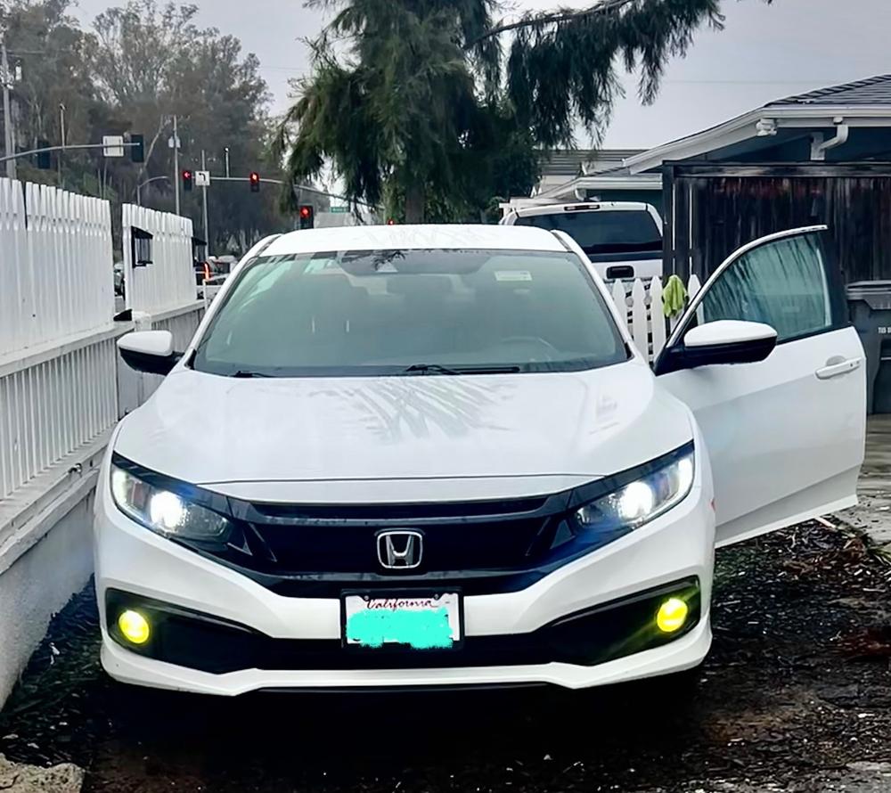 Honda Civic Sedan (16-21) Fog Light Covers - Customer Photo From Omar Aguilar