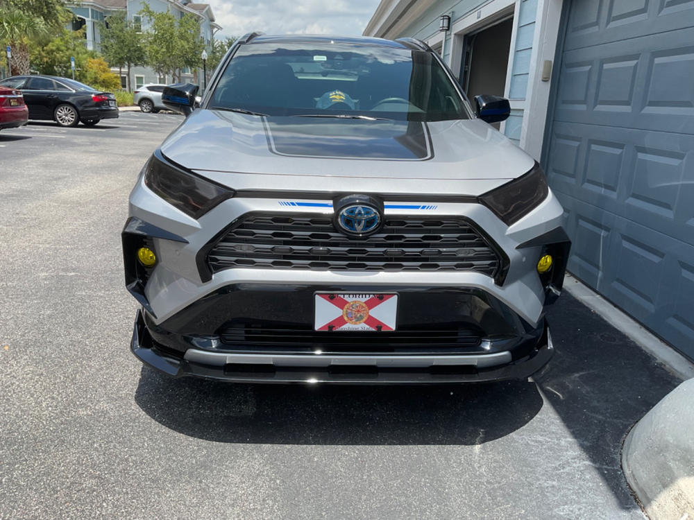 Toyota RAV4 (2019+  ) Fog Light Covers - Customer Photo From Gregory Chastain
