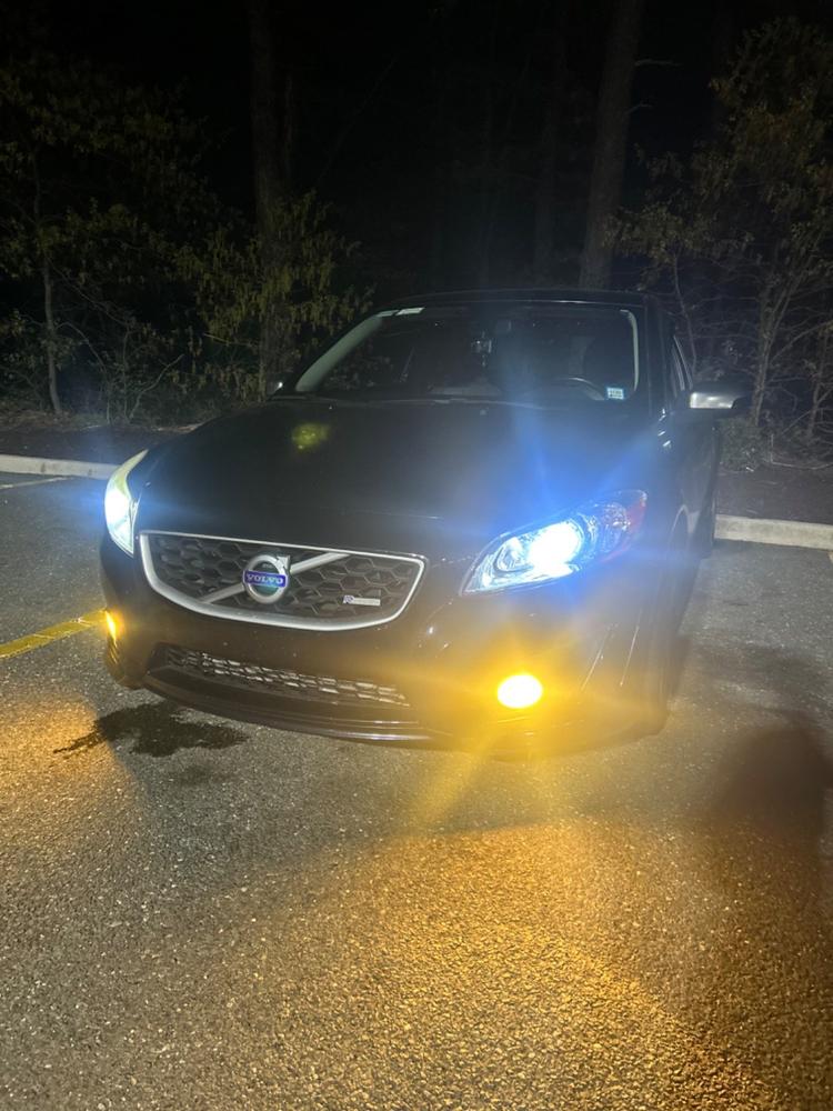 Volvo C30 (11-13) Fog Light Covers - Customer Photo From Braydon Luciano