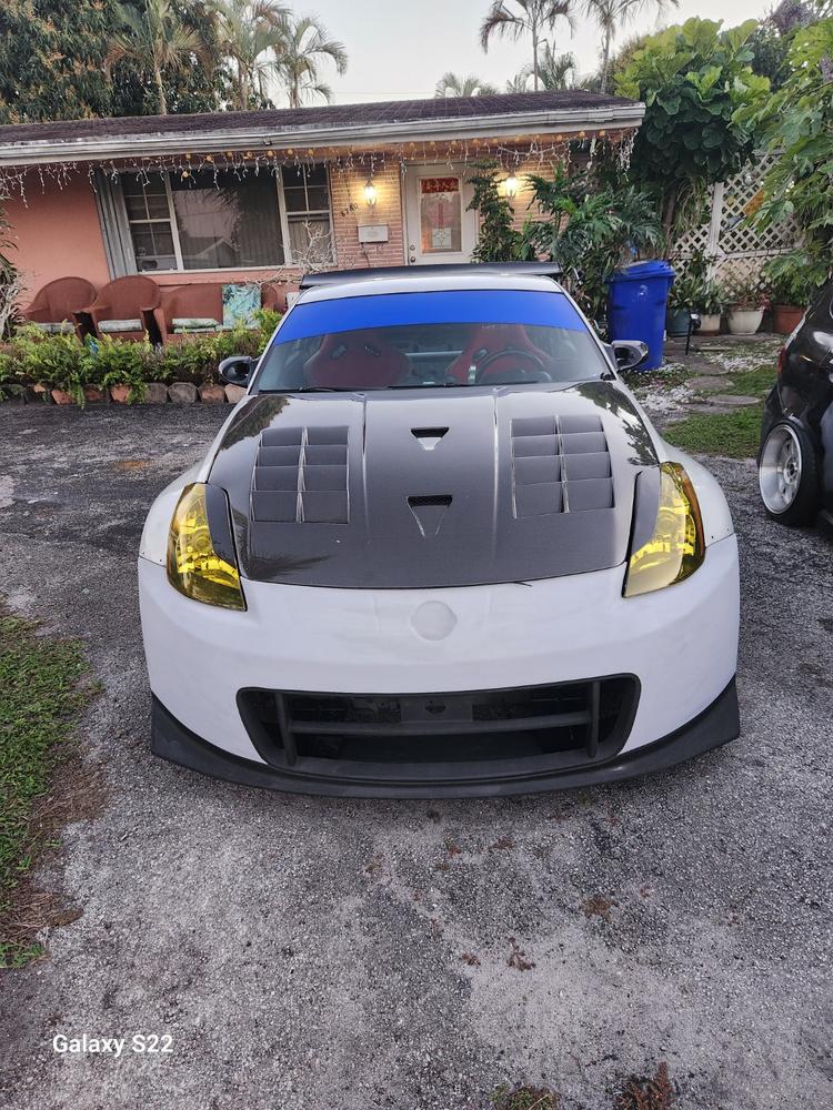Nissan 350Z (03-06) Headlight Covers - Customer Photo From nicholas cheng