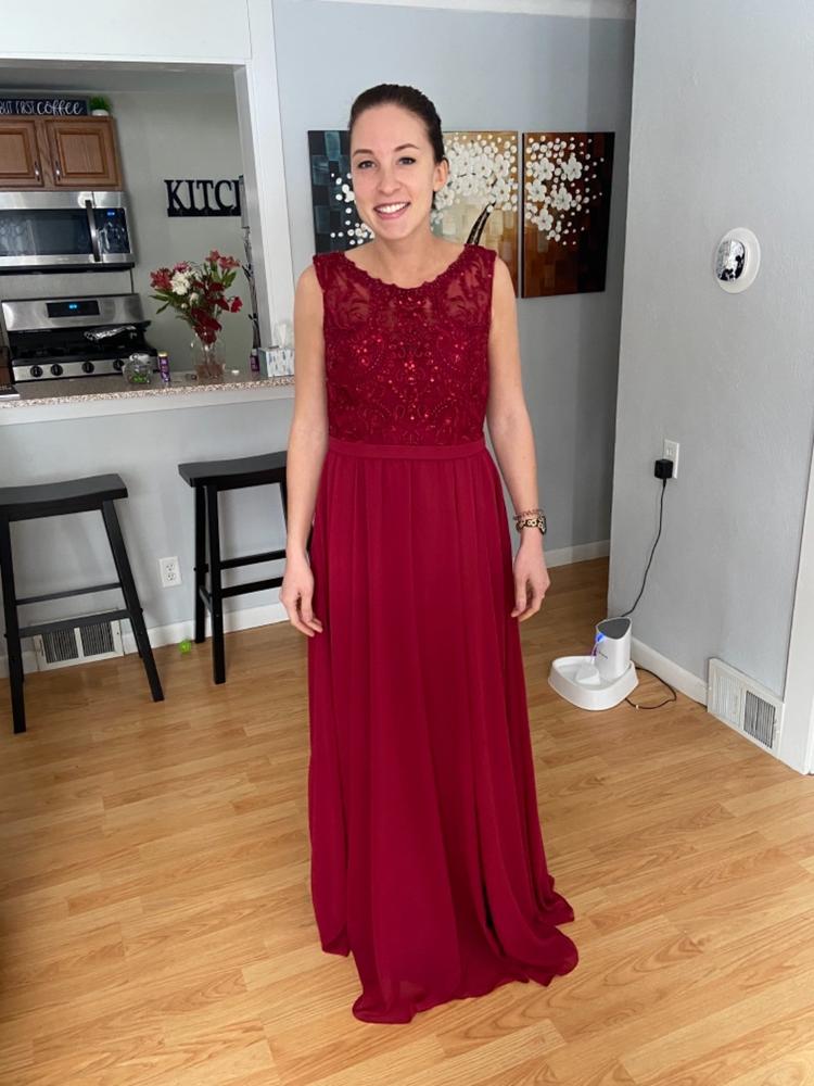 David's bridal wine hot sale lace bridesmaid dress