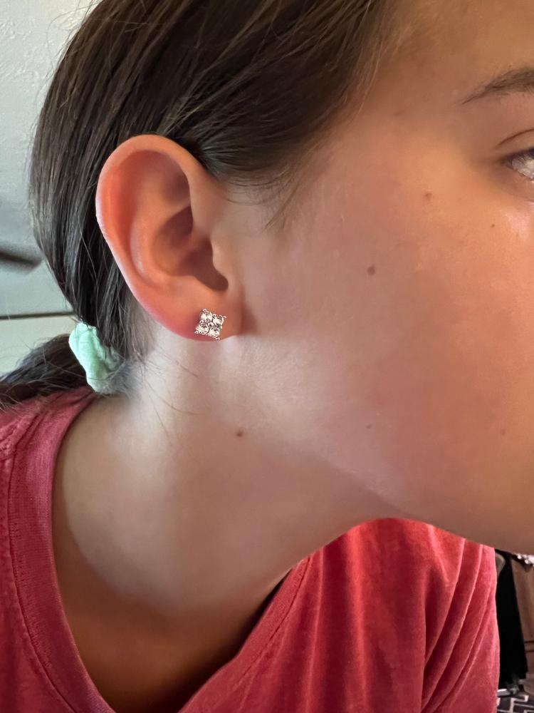 Rae “Brilliance” 18k White Gold Swarovski Stud Earrings - Customer Photo From K.Ray