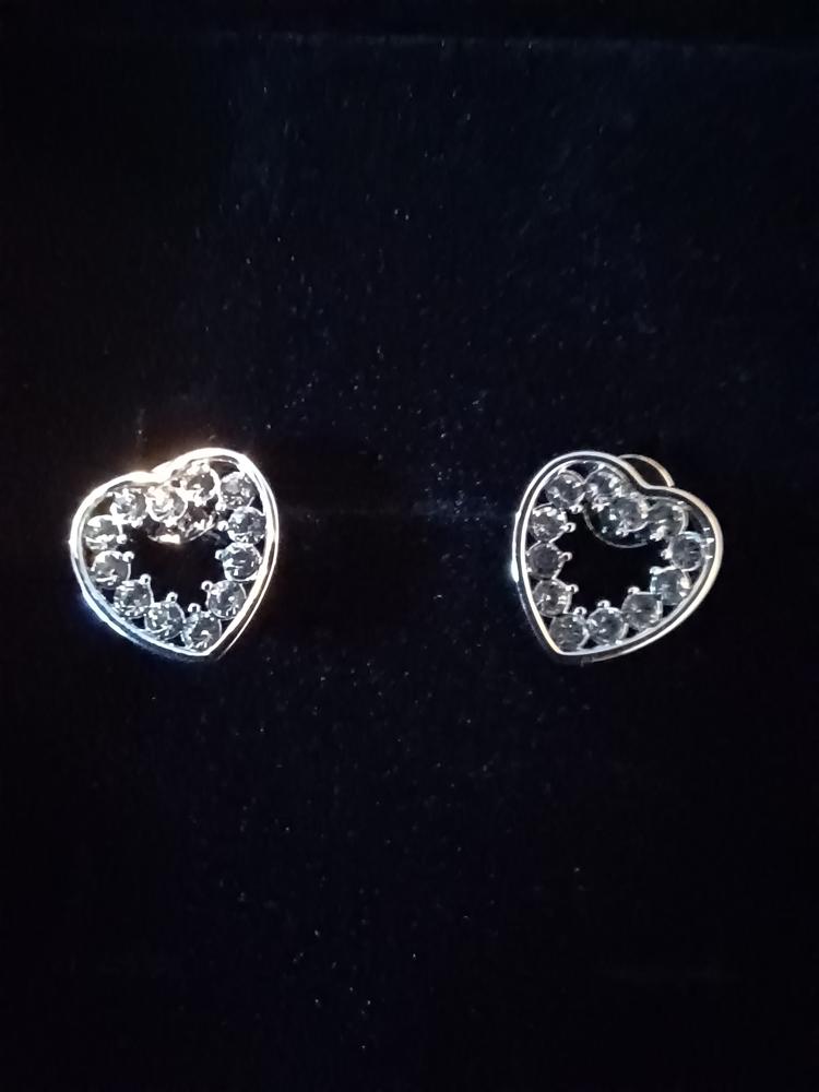 Ainsley 18k White Gold Plated Heart Earrings with Crystals - Customer Photo From Susannah