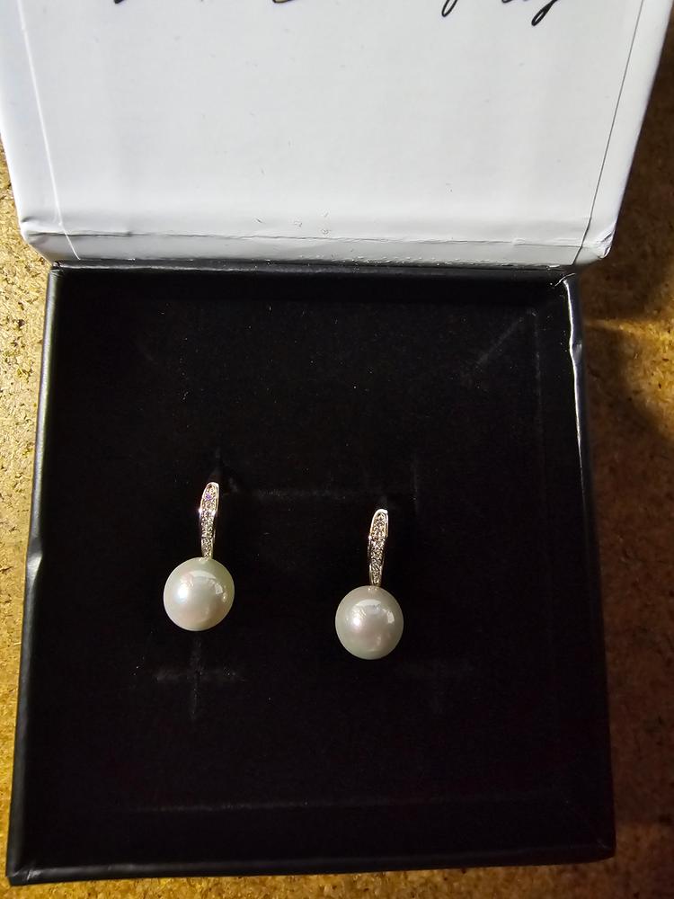 Ann 18k White Gold Freshwater Pearl Drop Earrings with Crystals - Customer Photo From RDP