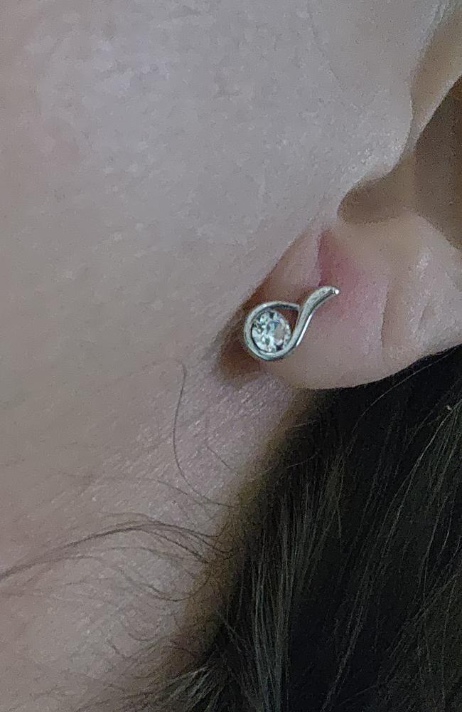 Parker 18k White Gold Plated Crystal Teardrop Stud Earrings - Customer Photo From Nana