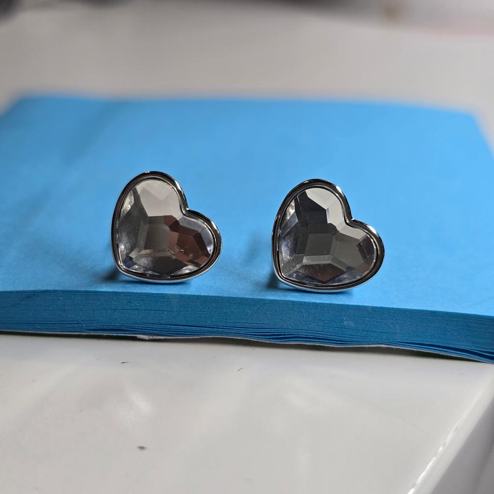 Violet 18k White Gold Plated Heart Crystal Stud Earrings - Customer Photo From Hollie H.