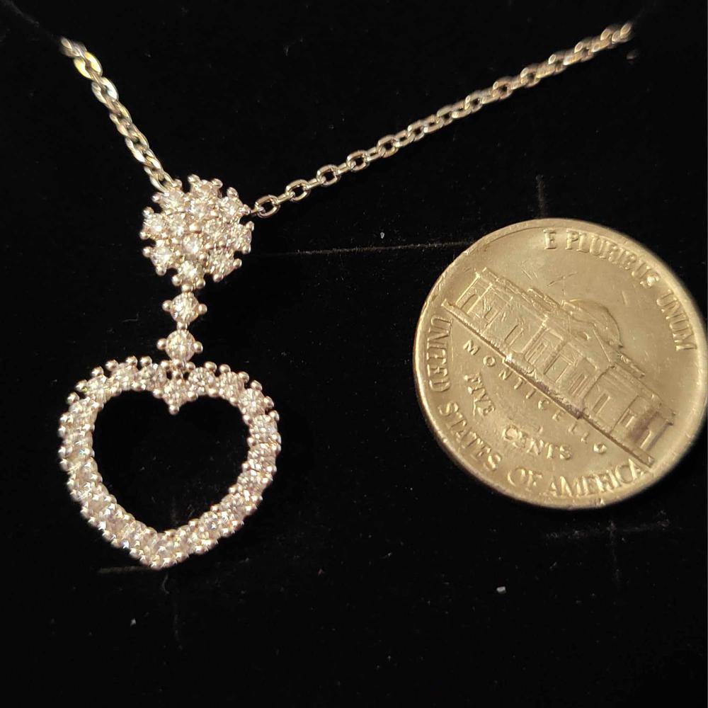 Brynn Sophisticated 18k White Gold Plated Heart Pendant Necklace - Customer Photo From Trinity