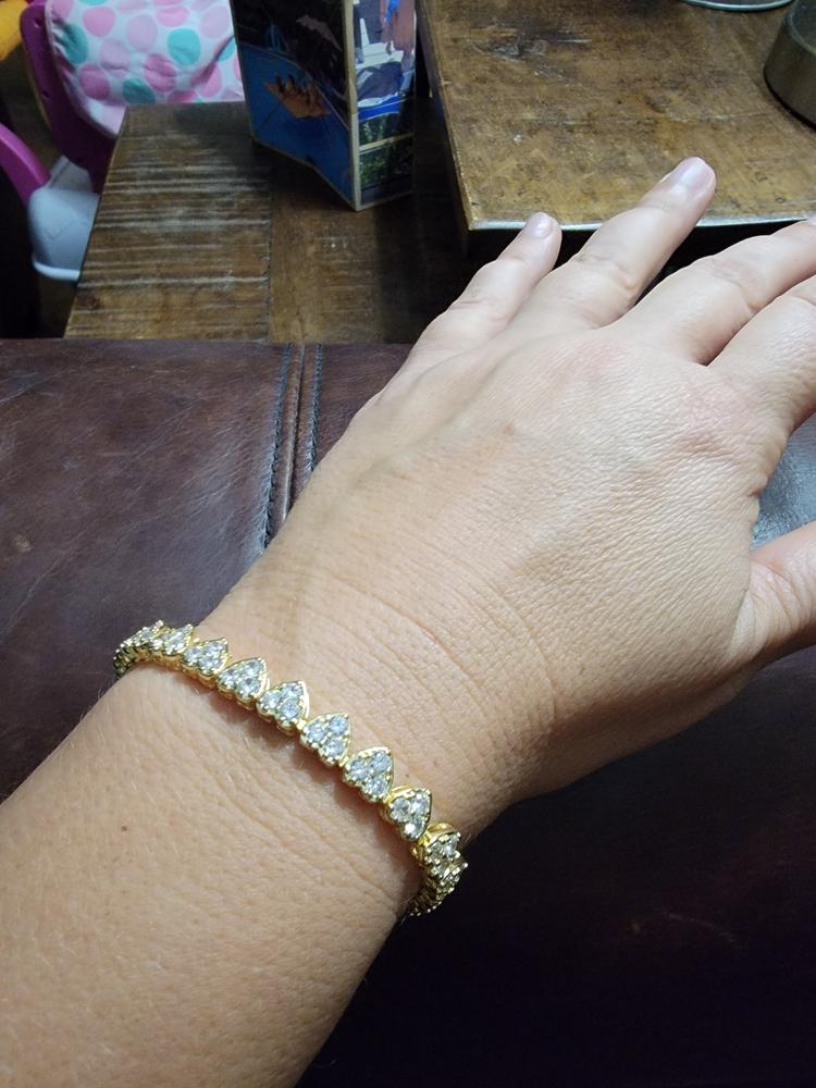 Donna 18k White Gold Plated Silver Heart Bracelet with Simulated Diamond Crystals - Customer Photo From Mary S.