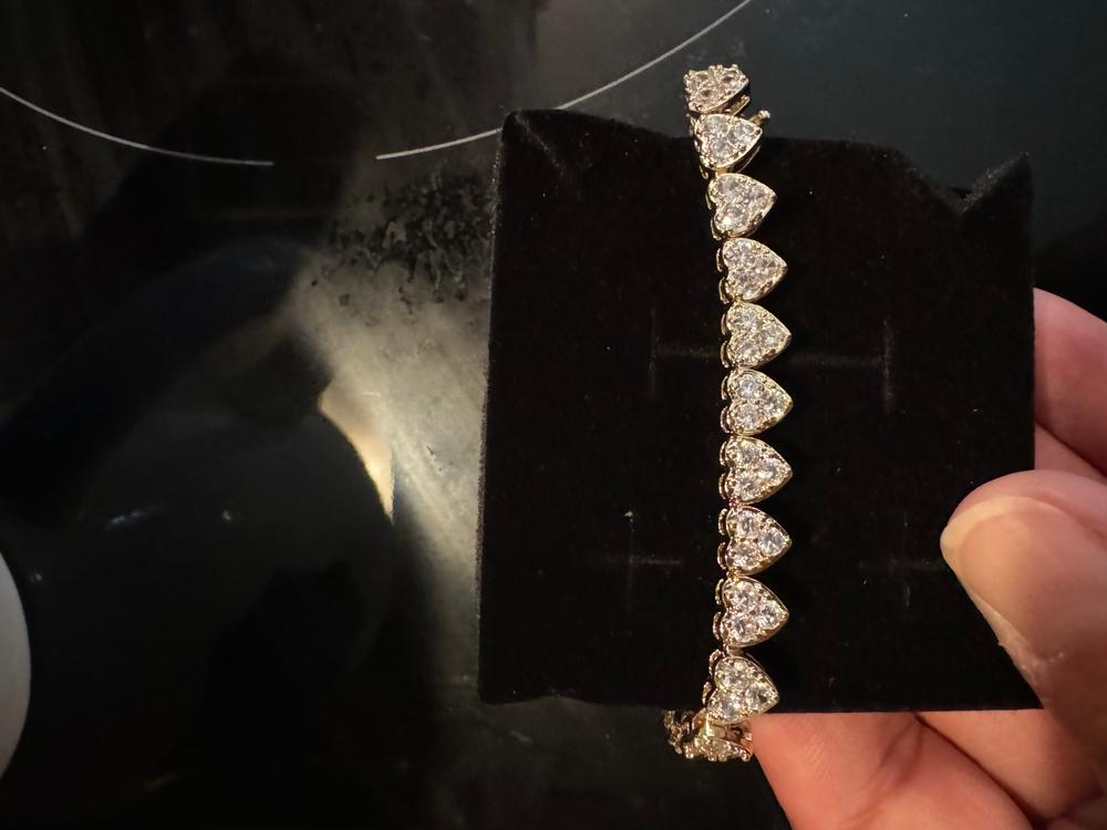 Donna 18k White Gold Plated Silver Heart Bracelet with Simulated Diamond Crystals - Customer Photo From Hollis