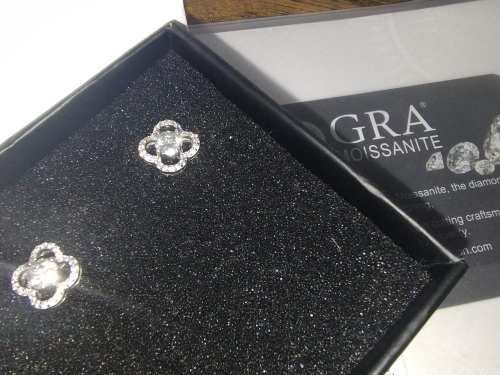 Moissanite by Cate & Chloe Charlotte Sterling Silver Stud Earrings with Moissanite and 5A Cubic Zirconia Crystals - Customer Photo From Atm B.