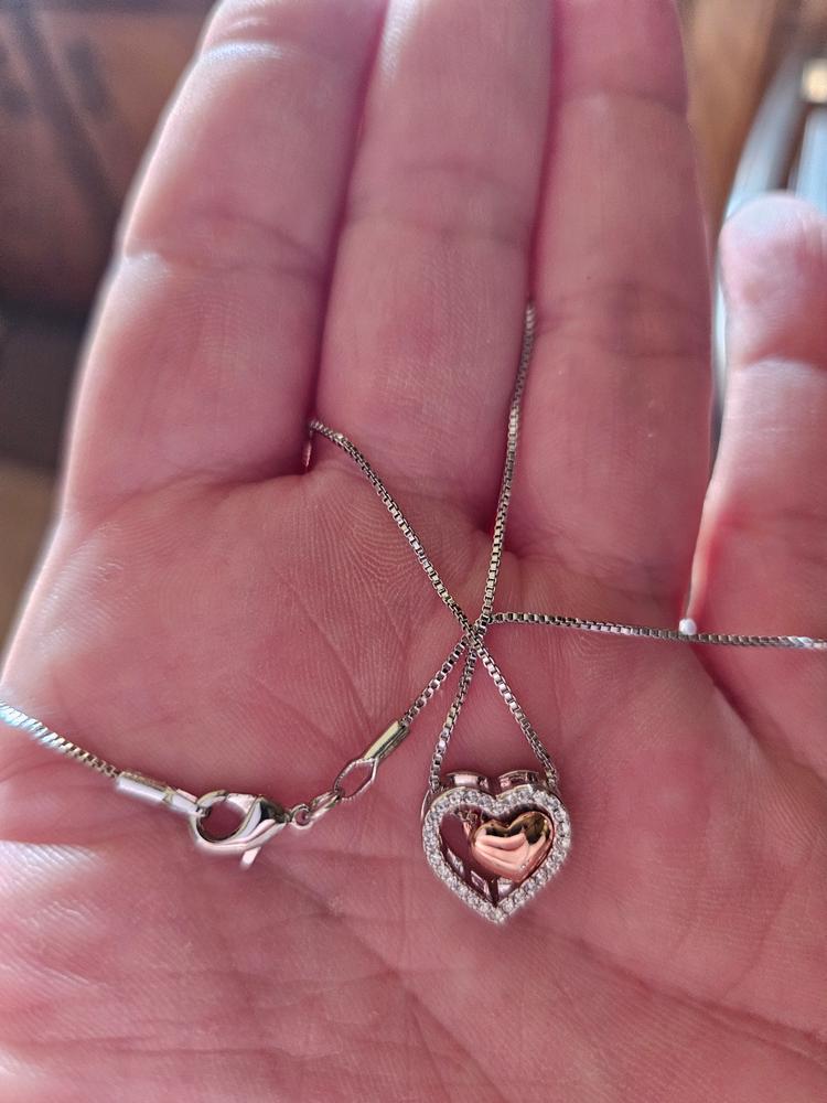 Zendaya 18k White Gold Plated Heart Necklace - Customer Photo From CandyFitz