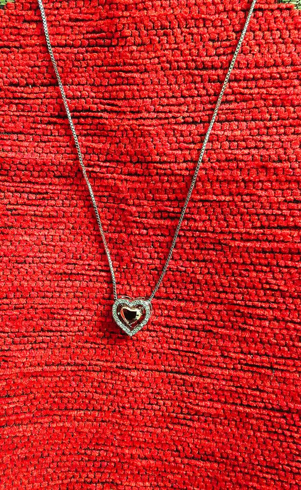 Zendaya 18k White Gold Plated Heart Necklace - Customer Photo From Jessica M.