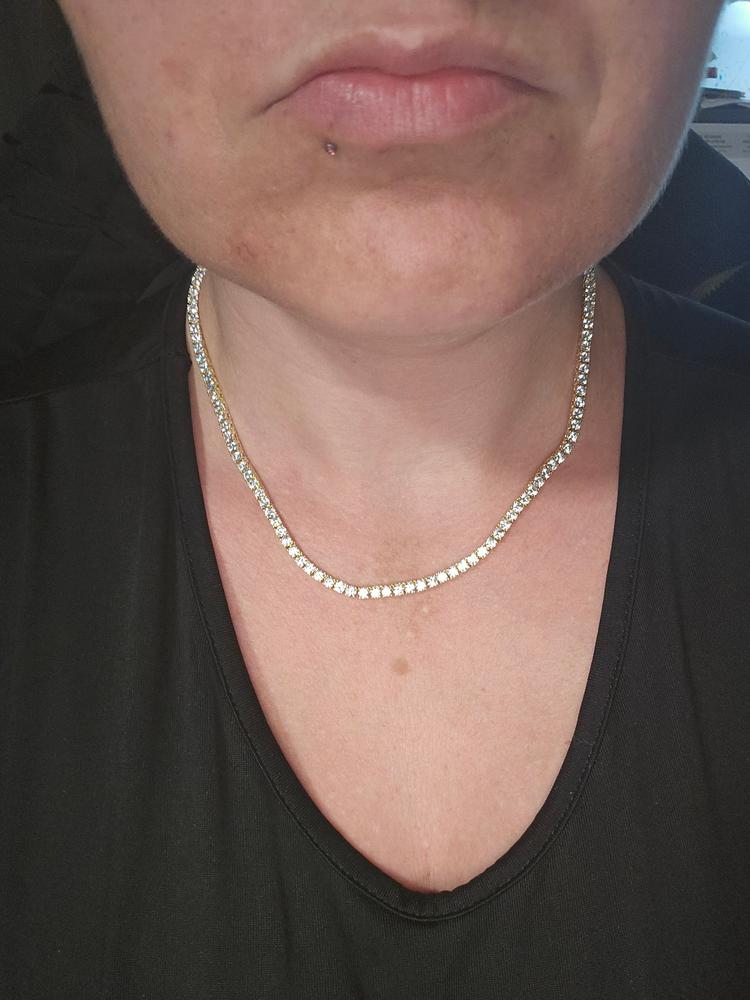 Kaylee 18k White Gold Plated Necklace with Cubic Zirconia Crystals - Customer Photo From Amanda R.