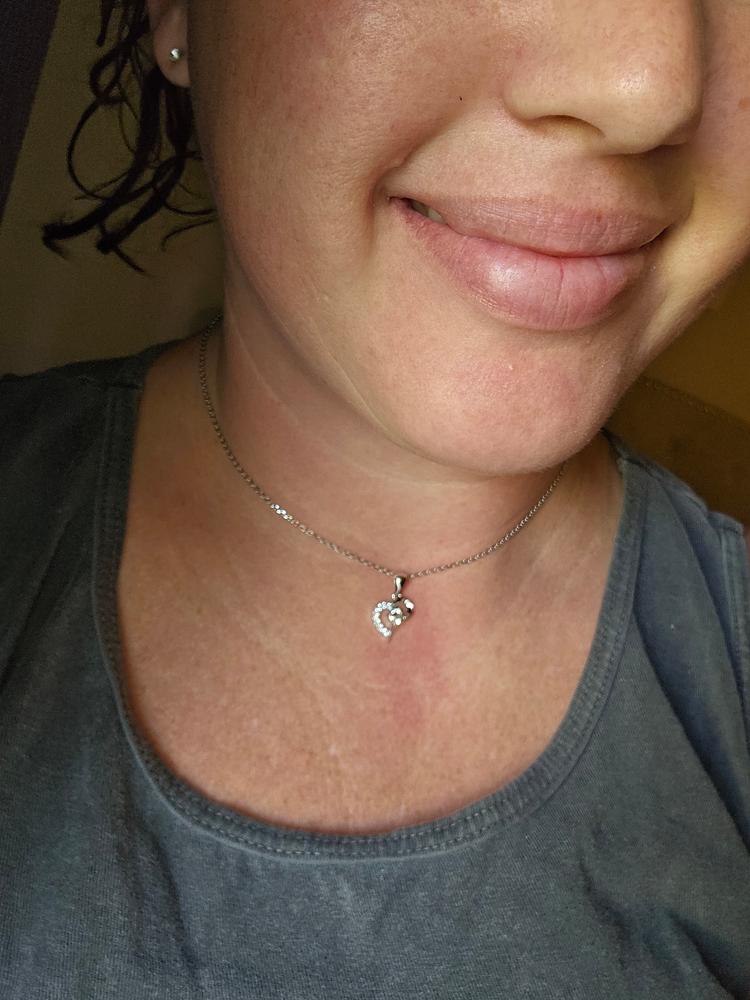 Laila "Radiant" 18k White Gold Swarovski Pendant Necklace - Customer Photo From Daniellle