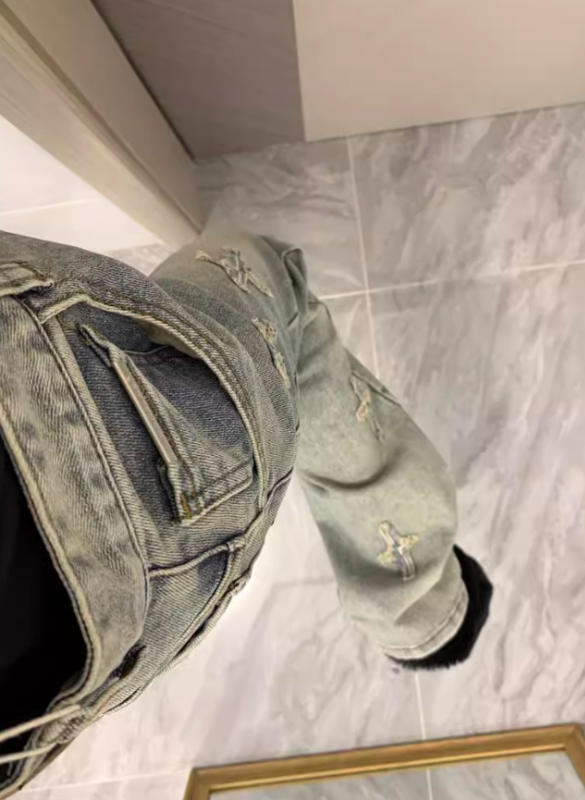 High Street Stars Embroidery Distressed Jeans - Customer Photo From rainydays