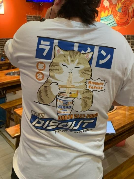 Japanese Greedy Cat Print T-shirt - Customer Photo From Product Guru