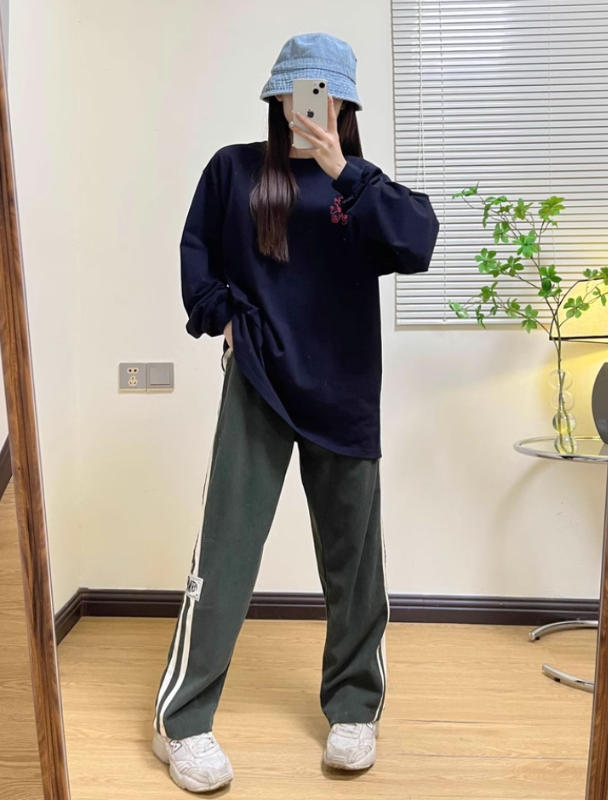 Japanese Corduroy Straight Sweatpants - Customer Photo From harperclark