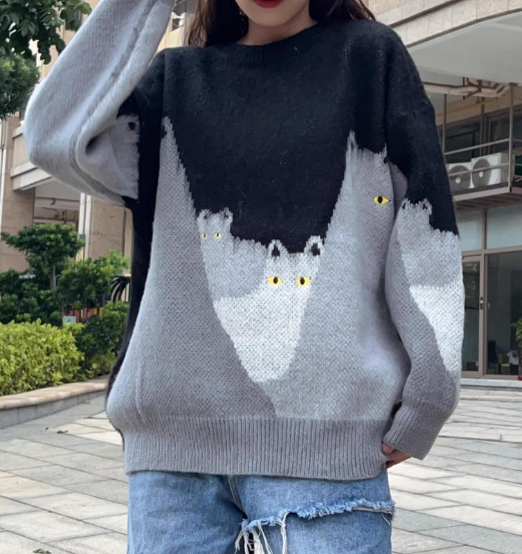 Cute Cat Color Block Sweater - Customer Photo From Agbolade