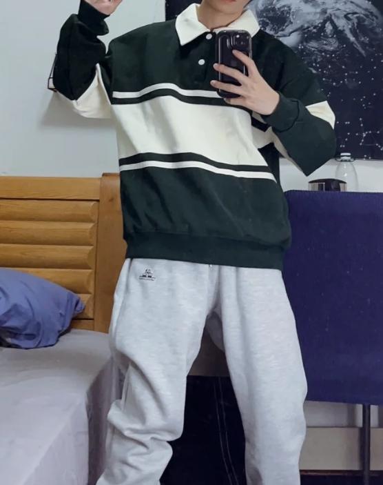 Japanese Striped Contrasting Sweatshirt - Customer Photo From moonwalker