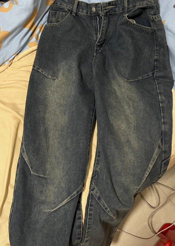 Classic Baggy Jeans - Customer Photo From brooks