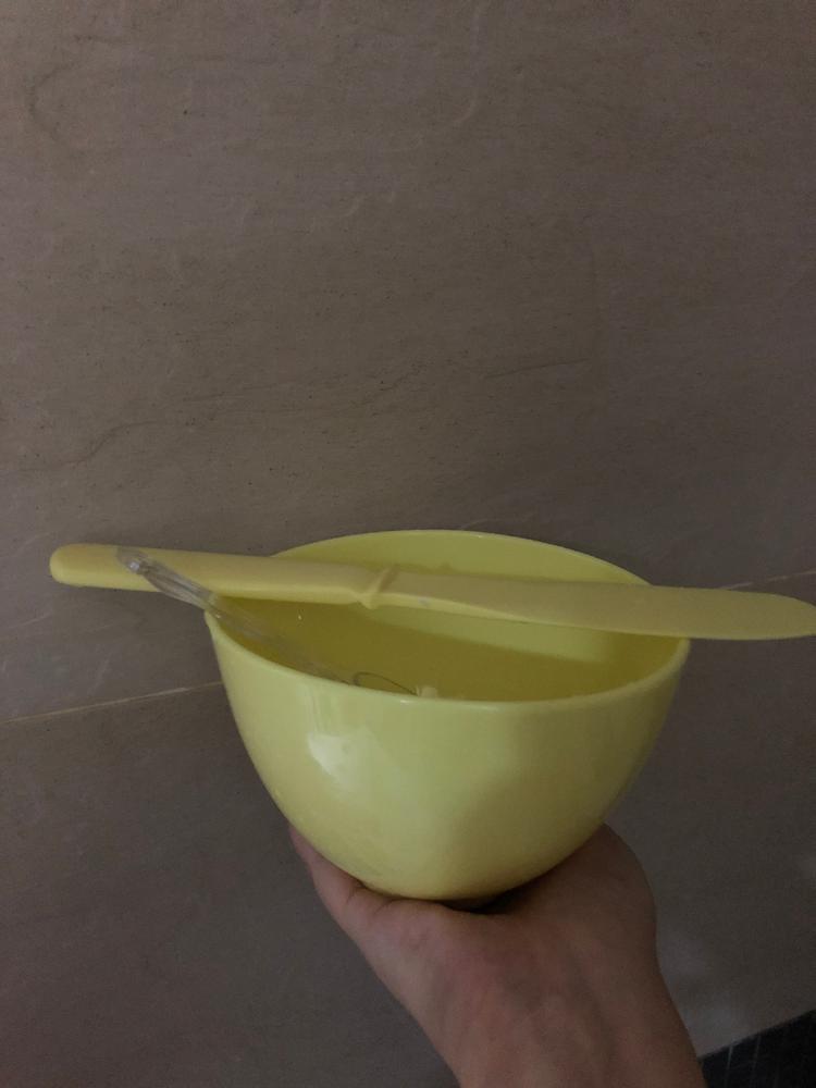 Mixing Bowl Set (Bowl + Scoop + Spatula) - Random Colour - Customer Photo From Lilis Soh