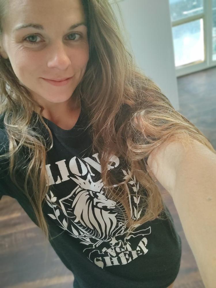 Lions Not Sheep "Rifle" Tee - Black - Customer Photo From Maddie Lindburg