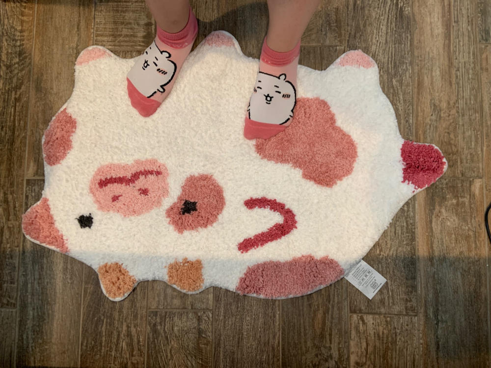 Strawberry Cow Rug - Customer Photo From Kalisa Huynh
