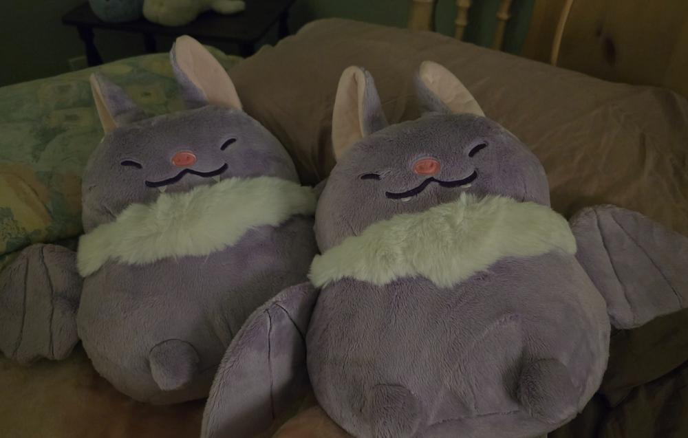 Strawberry Bat Heatable Plush - Customer Photo From Pig Hog