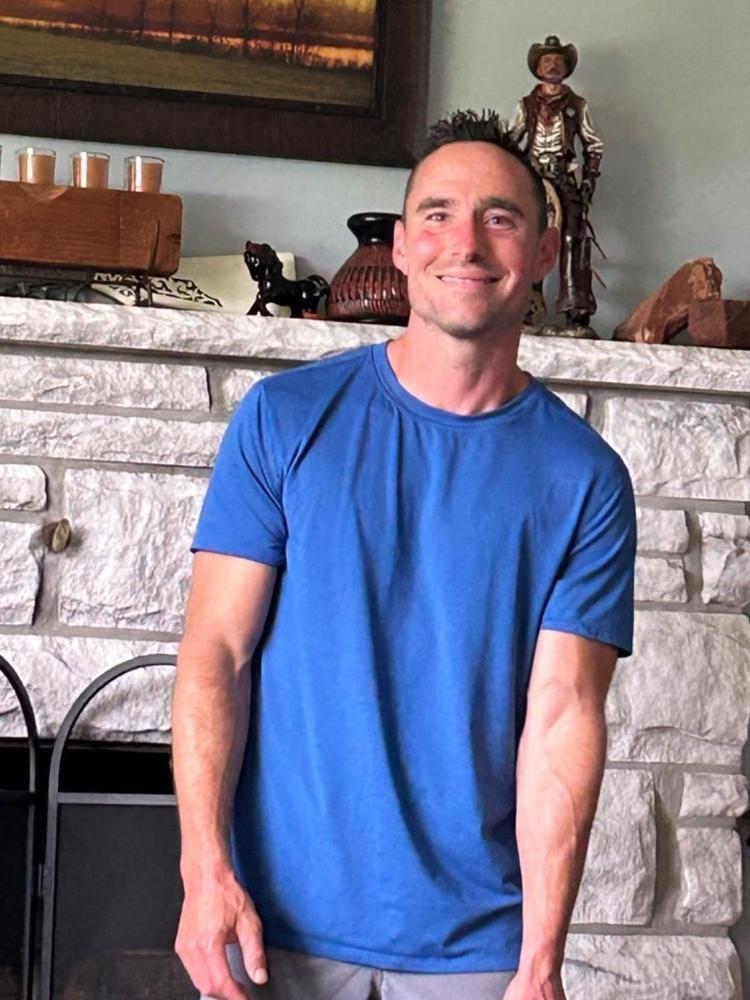 Shine—Remineralizing Tooth Whitening Powder with Hydroxyapatite - Customer Photo From Ben Slomba